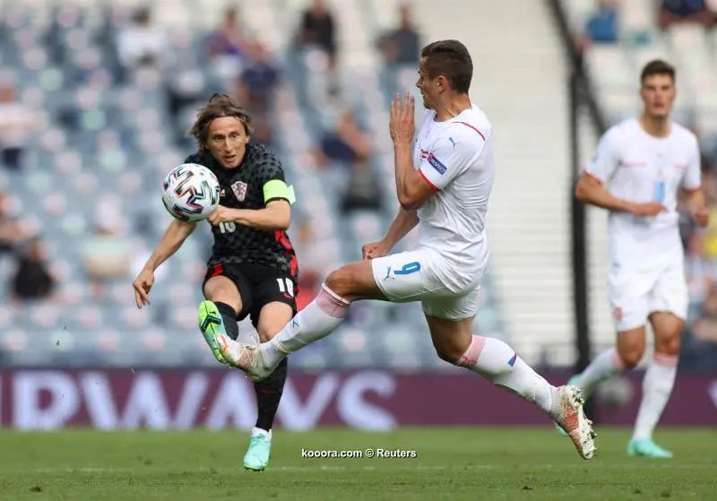 ?i=reuters%2f2021-06-18%2f2021-06-18t163049z_1010026607_up1eh6i19vbik_rtrmadp_3_soccer-euro-cro-cze-report_reuters