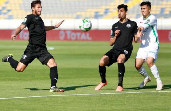 من مباراة سابقة بين الفريقين