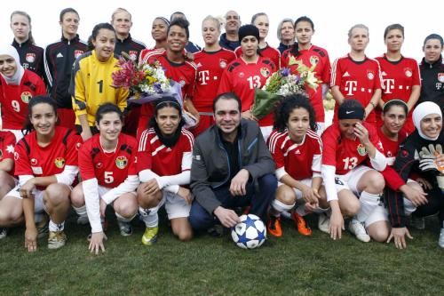 2011-04-132011-04-13t183756z_01_amm23_rtridsp_3_soccer_reuters