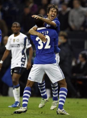 2011-04-132011-04-13t210452z_01_ina25_rtridsp_3_soccer-champions_reuters
