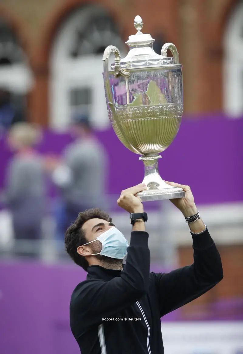 ?i=reuters%2f2021-06-20%2f2021-06-20t153647z_66874231_up1eh6k17d9ud_rtrmadp_3_tennis-london_reuters