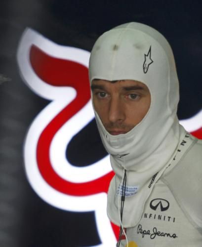 2011-04-092011-04-09t054417z_01_sep24_rtridsp_3_motor-racing-prix_reuters