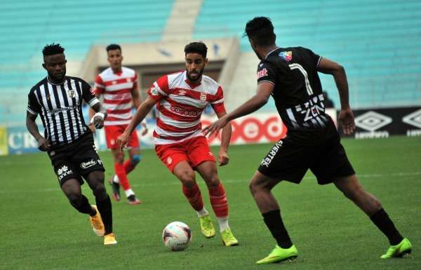 من مباراة سابقة بين الفريقين