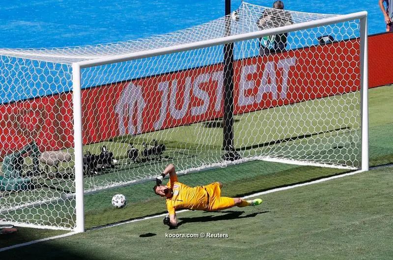 ?i=reuters%2f2021-06-23%2f2021-06-23t162142z_1075334837_up1eh6n19g24h_rtrmadp_3_soccer-euro-svk-esp-report_reuters