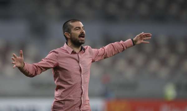 جوليان ميتي