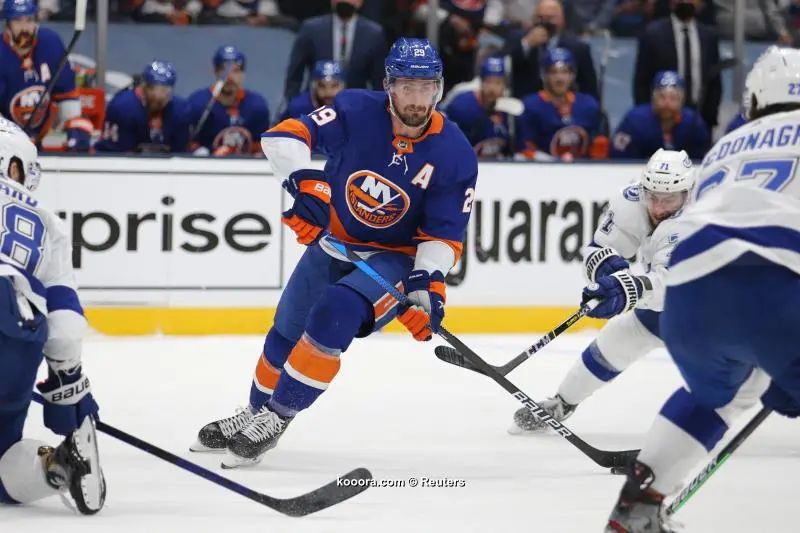 ?i=reuters%2f2021-06-24%2f2021-06-24t020432z_1639735343_mt1usatoday16299205_rtrmadp_3_nhl-stanley-cup-playoffs-tampa-bay-lightning-at-new-york-islanders_reuters