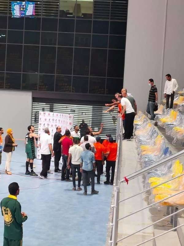 من الاشتباك