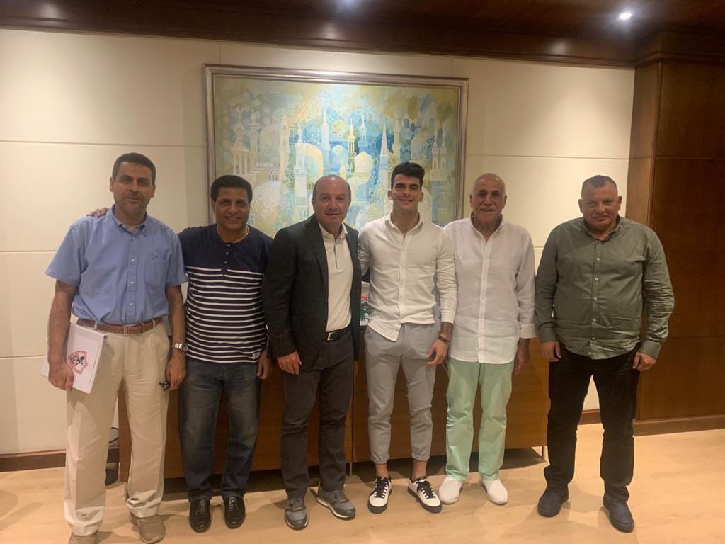   زيزو بعد التجديد للزمالك