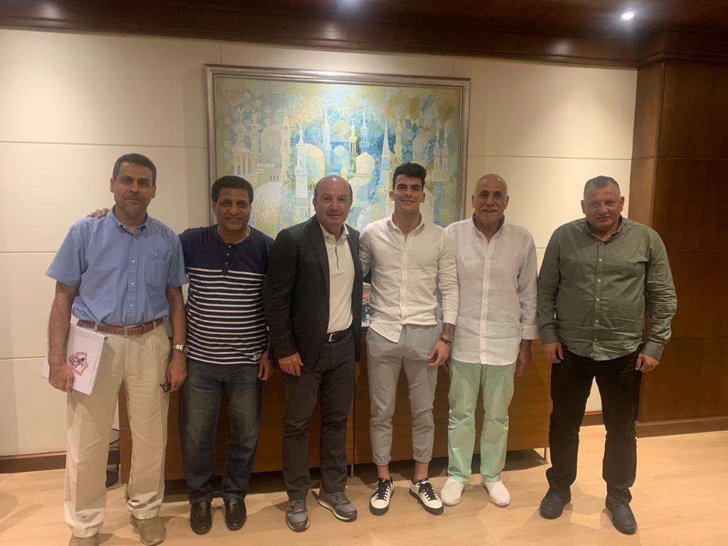   زيزو بعد التجديد للزمالك