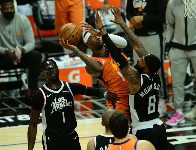 2021-06-25t040009z_1906283315_mt1usatoday16304348_rtrmadp_3_nba-playoffs-phoenix-suns-at-los-angeles-clippers_reuters