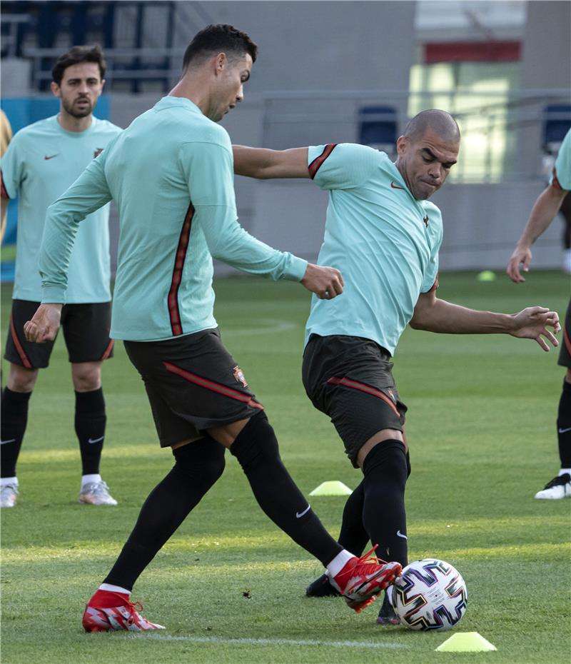 بيبي ورونالدو