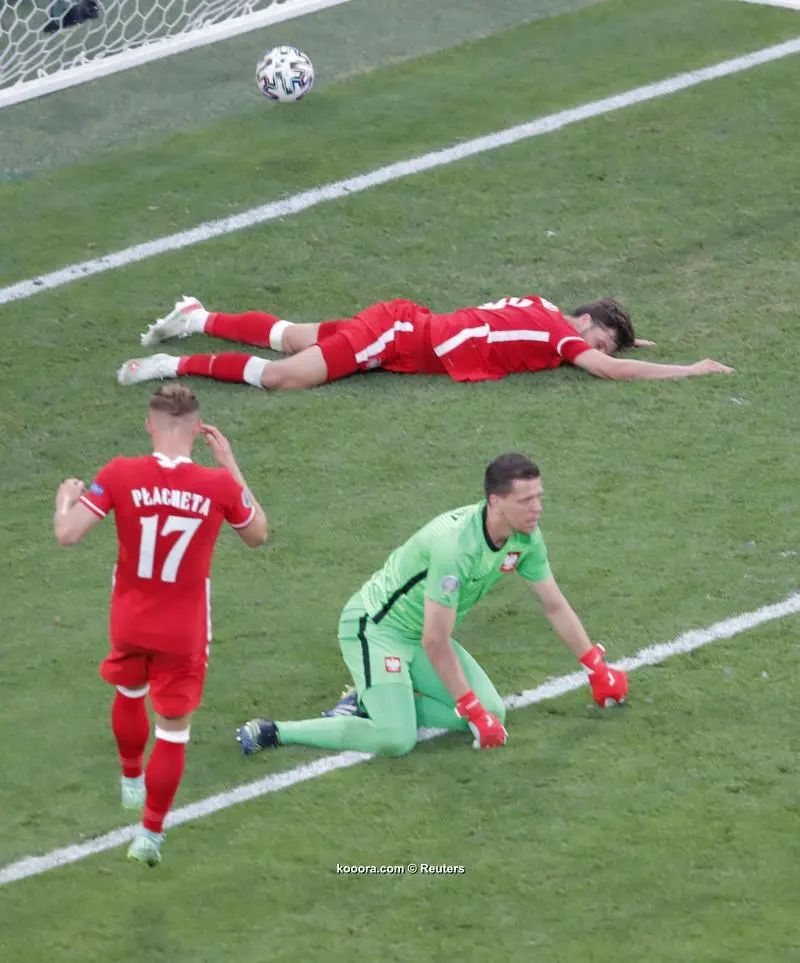 ?i=reuters%2f2021-06-23%2f2021-06-23t180928z_9383244_up1eh6n1efqhb_rtrmadp_3_soccer-euro-swe-pol-report_reuters