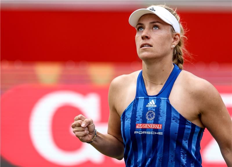 أنجليك كيربر 