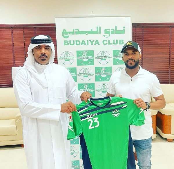 من تقديم اللاعب
