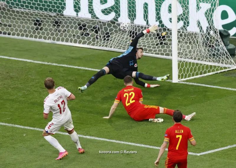 ?i=reuters%2f2021-06-26%2f2021-06-26t170844z_1065656727_up1eh6q1bmiil_rtrmadp_3_soccer-euro-wal-dnk-report_reuters