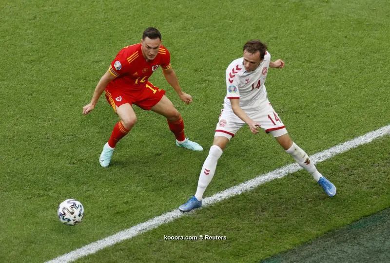 ?i=reuters%2f2021-06-26%2f2021-06-26t164330z_837879401_up1eh6q1agfg5_rtrmadp_3_soccer-euro-wal-dnk-report_reuters