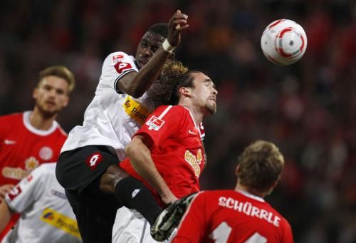 2011-04-152011-04-15t190403z_01_kai04_rtridsp_3_soccer-germany_reuters