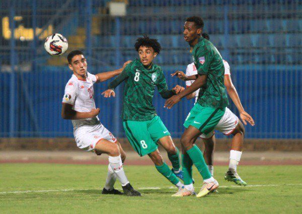 من مباراة تونس والسعودية