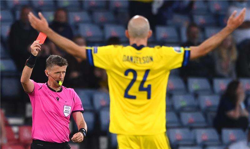 طرد دانيلسون 