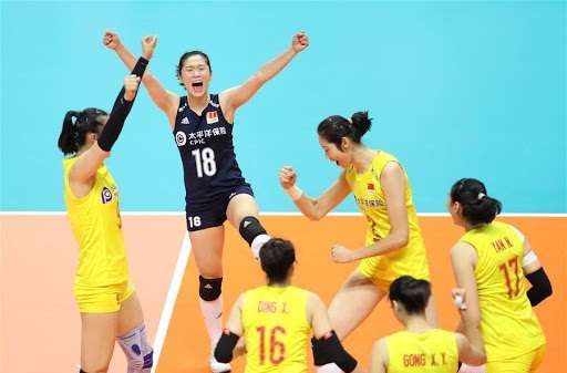 لاعبات منتخب الصين للطائرة