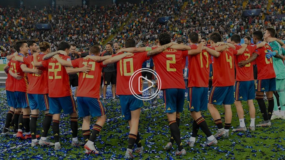 لاعبو إسبانيا