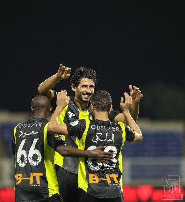 لاعبو اتحاد جدة 