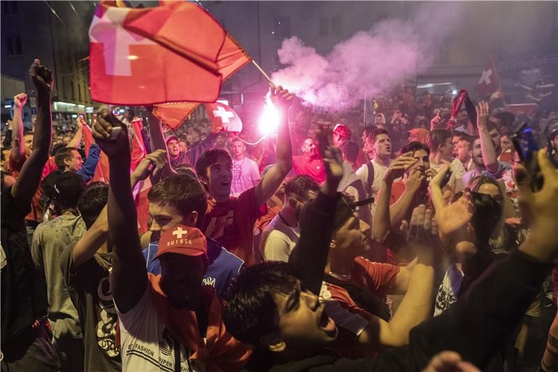 جماهير سويسرية