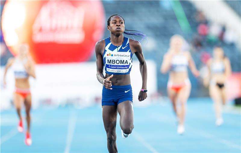 كريستين مبوما