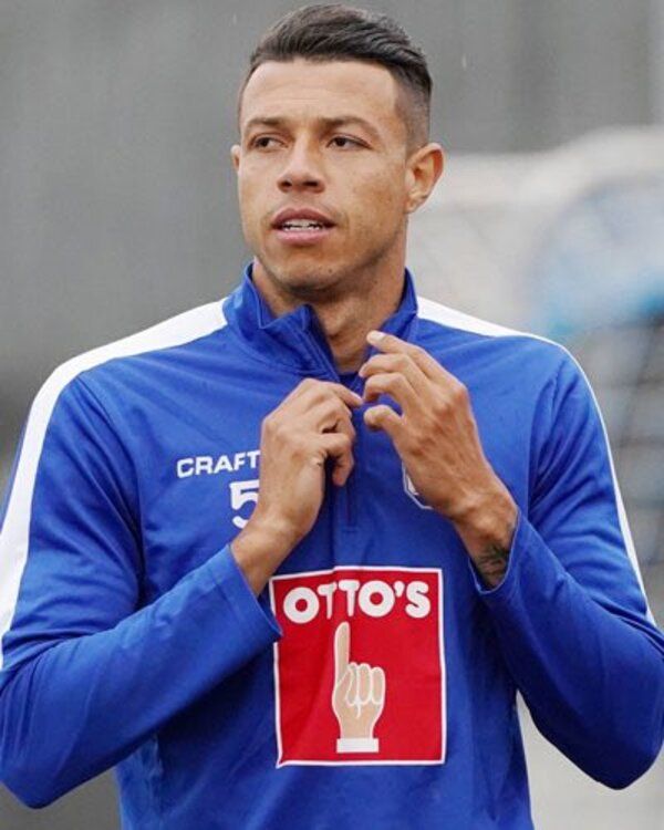  لوكاس ألفيس