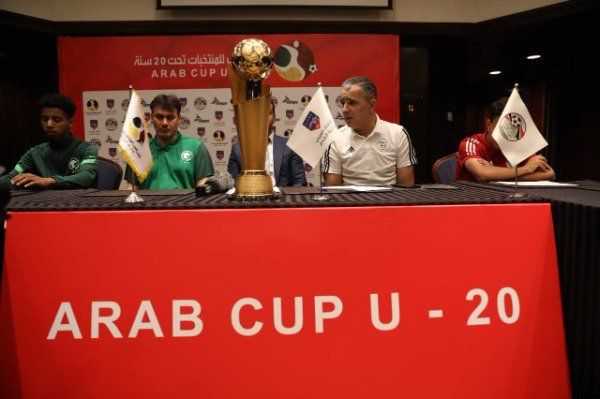 مدربا السعودية والجزائر