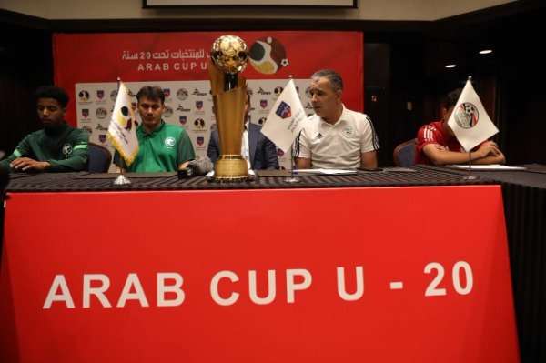 مدربا السعودية والجزائر