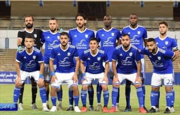 لاعبو الخمس