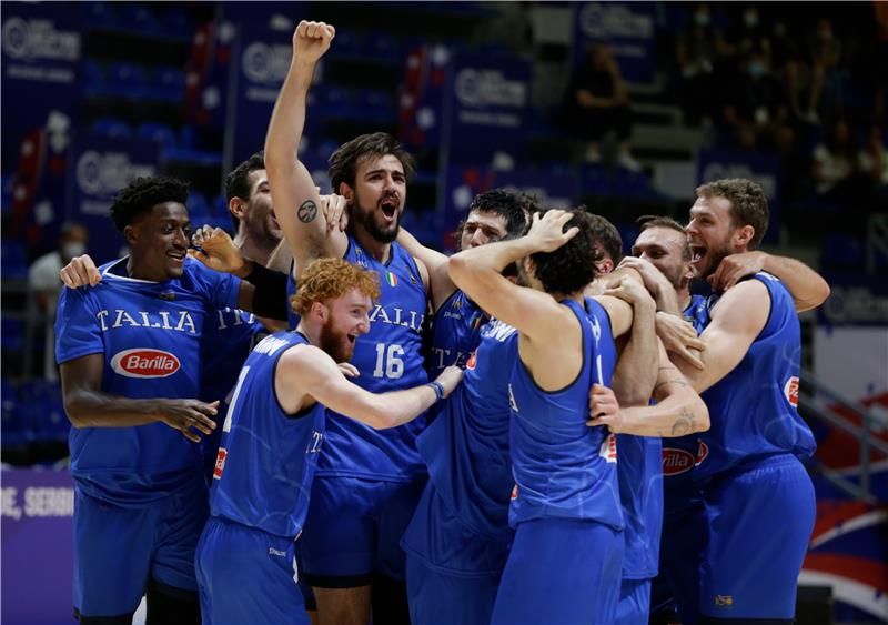 لاعبو منتخب إيطاليا 