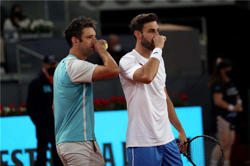 جرانويرس وثيبايوس