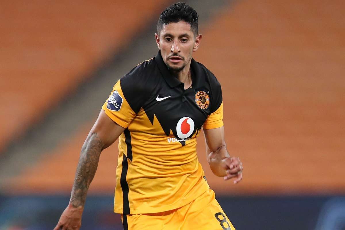leonardo-castro-kaizer-chiefs-december-2020_1tnnps0c0cn4x1hms4qm9wlghg
