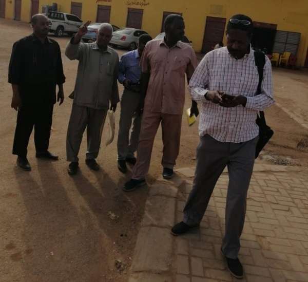 تسليم مكاتب المريخ