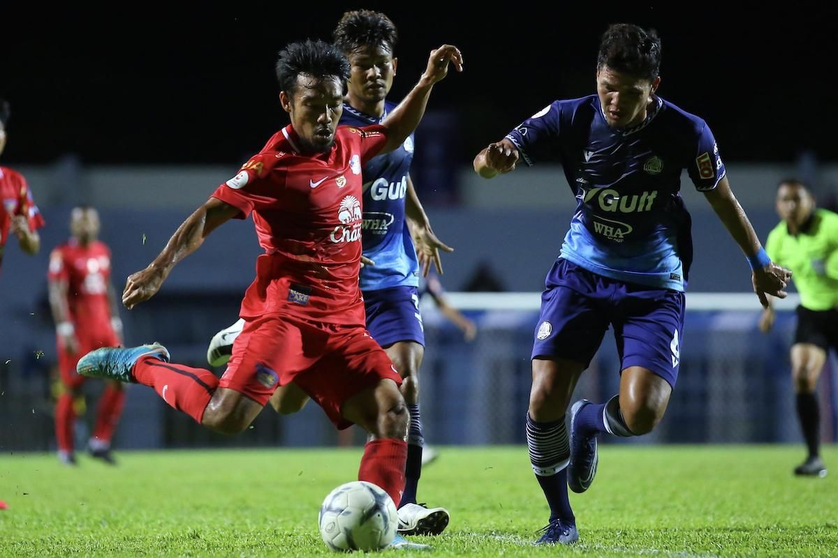 من الدوري التايلاندي