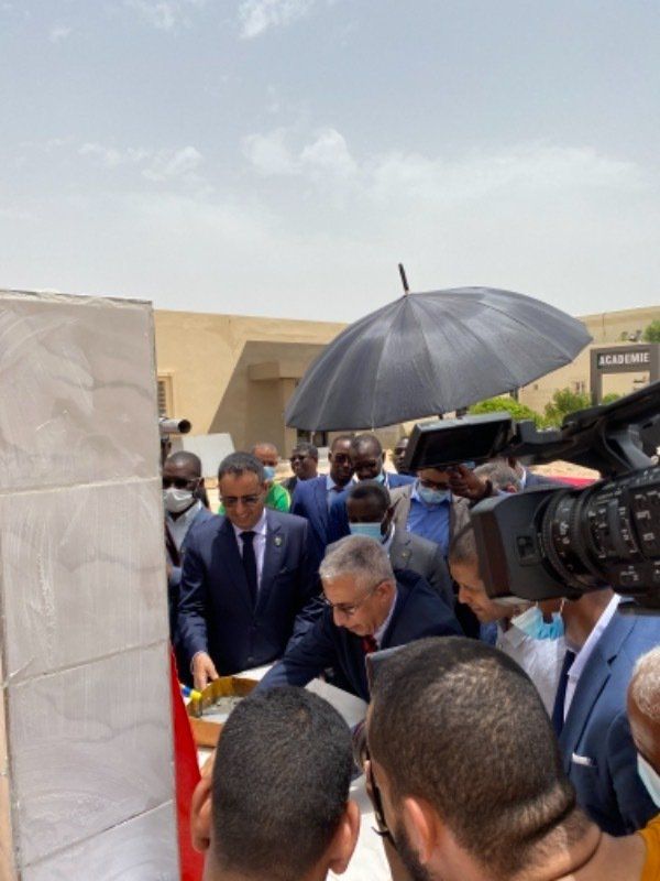 وضع حجر الأساس 