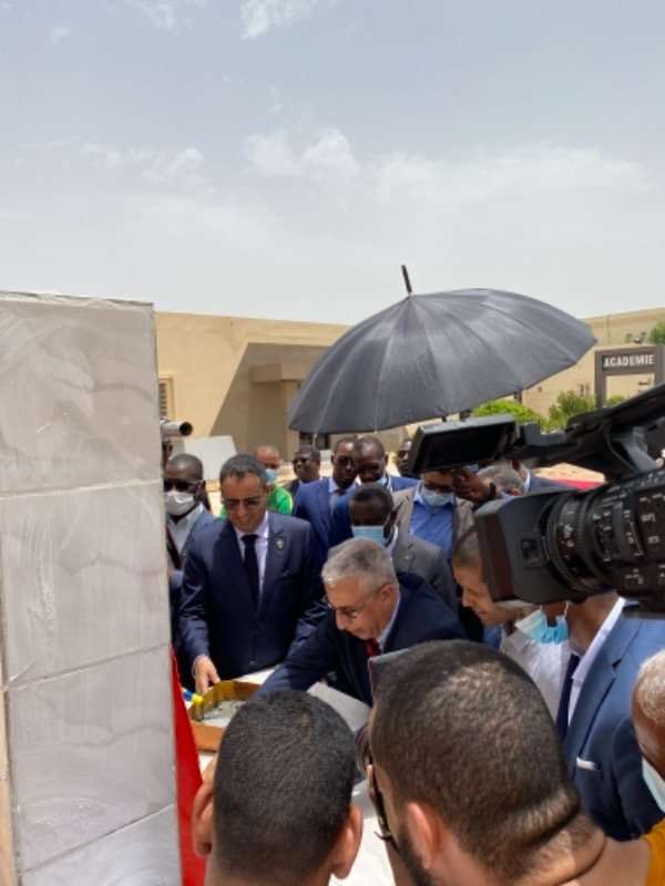 وضع حجر الأساس 