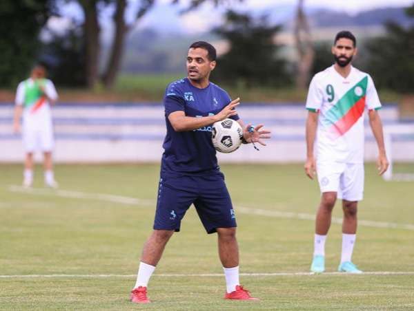 المدرب خالد العطوي