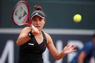 2021-07-10t191343z_33384990_up1eh7a0vay4z_rtrmadp_3_tennis-hamburg_reuters