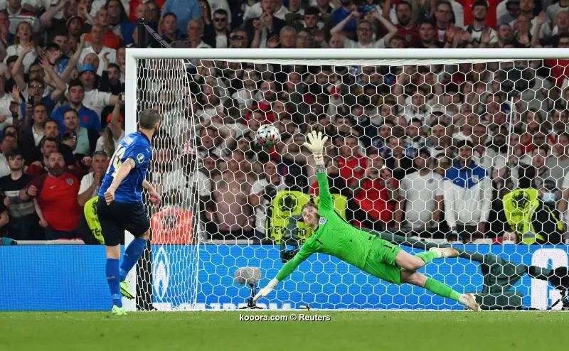 ?i=reuters%2f2021-07-11%2f2021-07-11t215120z_1183012190_up1eh7b1opjqk_rtrmadp_3_soccer-euro-ita-eng-report_reuters