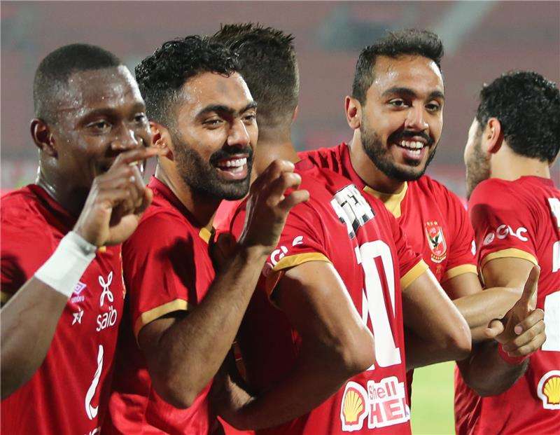 لاعبو الأهلي