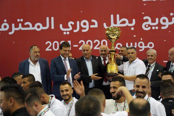 شباب الخليل بطل دوري المحترفين