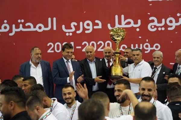 شباب الخليل بطل دوري المحترفين