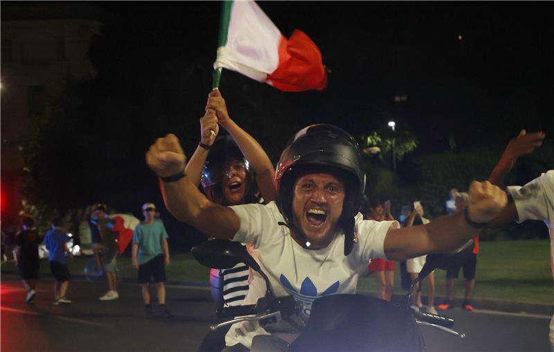 أحد الجماهير الإيطالية