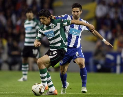 2011-04-172011-04-17t193423z_01_mvi01_rtridsp_3_soccer-europe-portugal_reuters