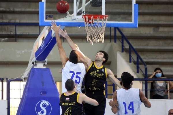 من المباراة