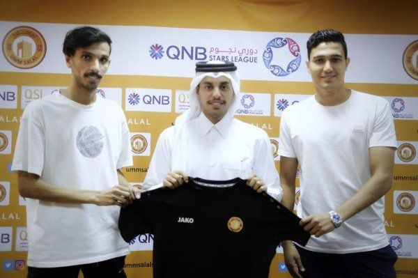 من تقديم اللاعبين