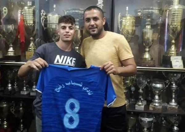 عماد فحجان (يمين)